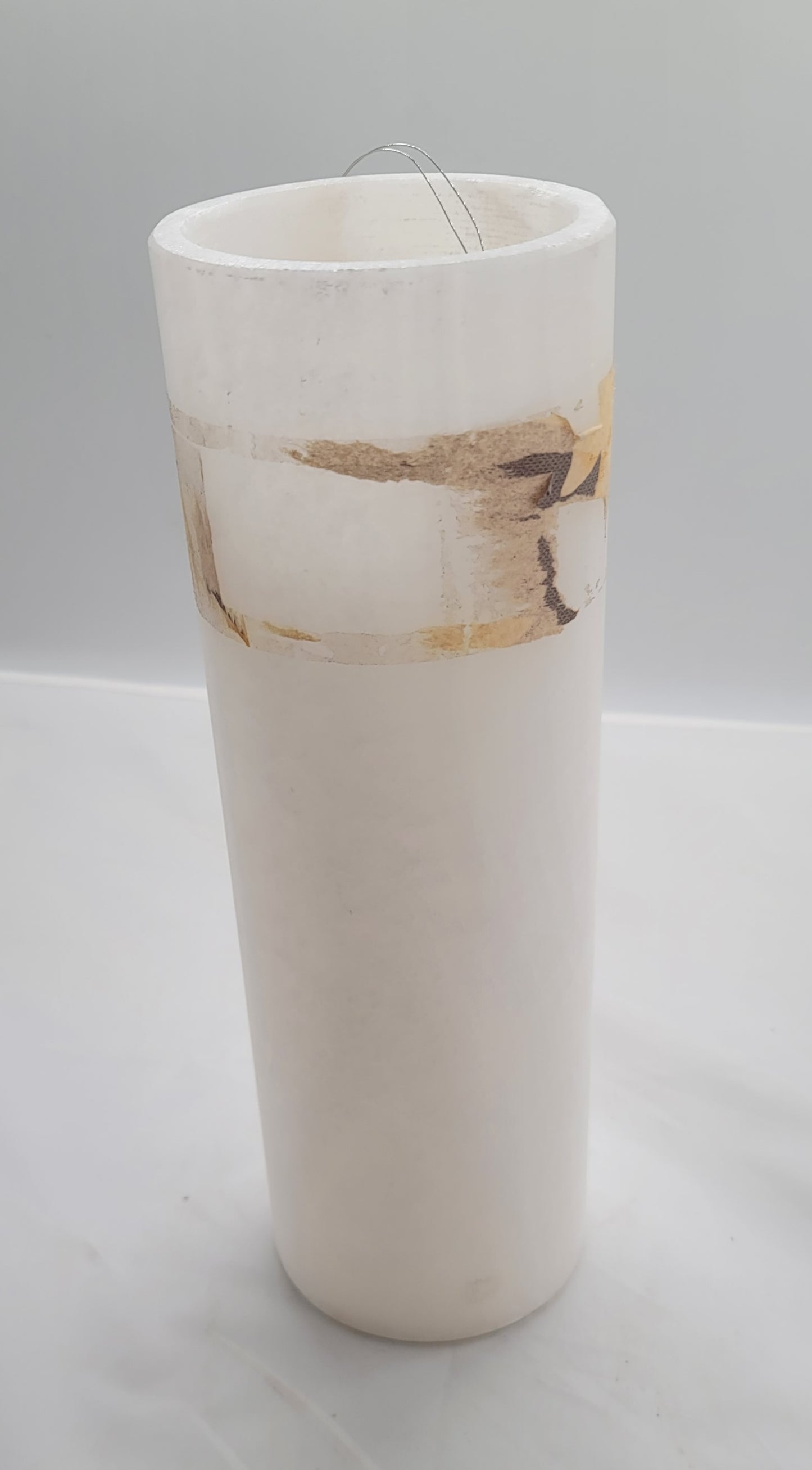 White medium Onyx Flower Vase
