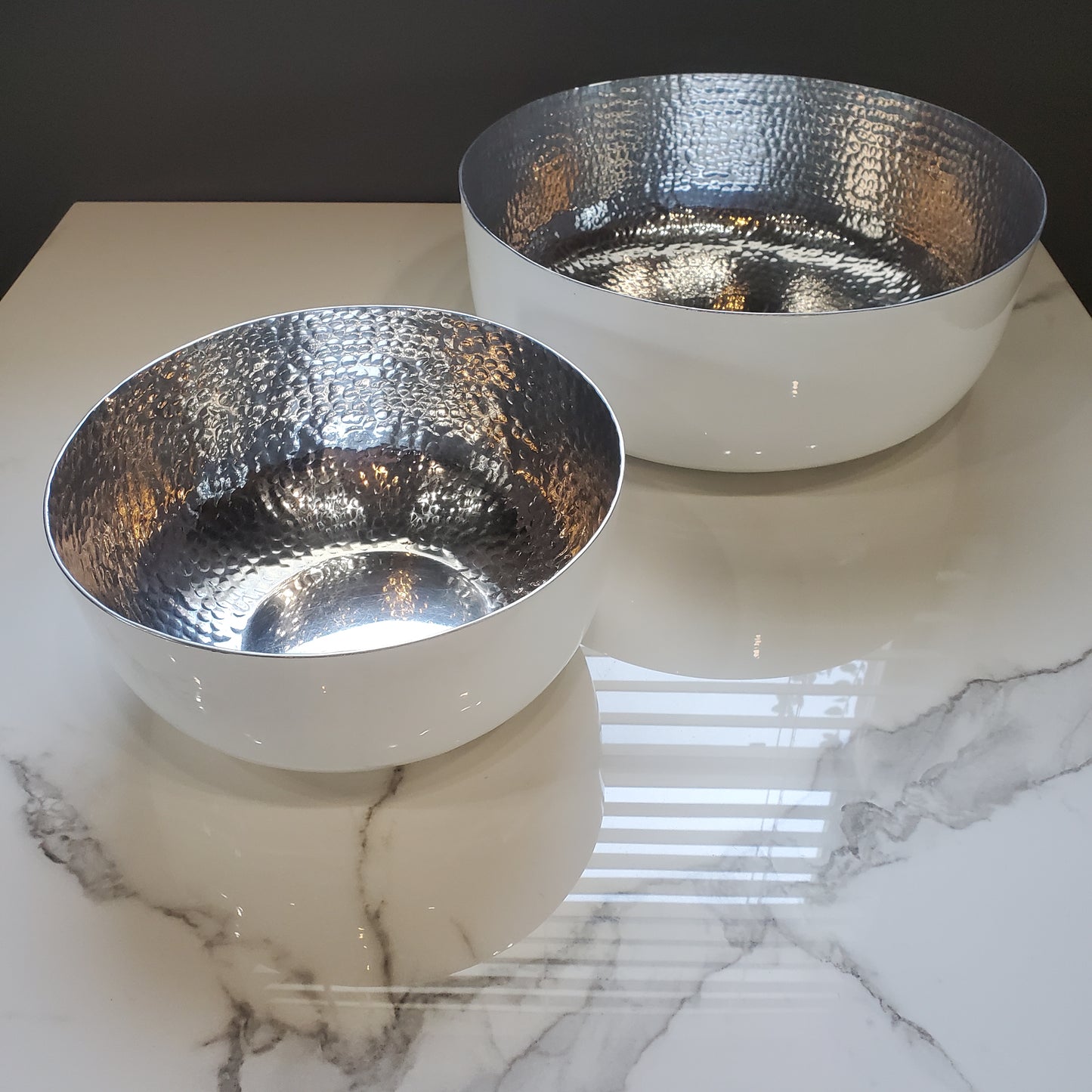 Silver & White Pewter 2pc Salad Bowl Set