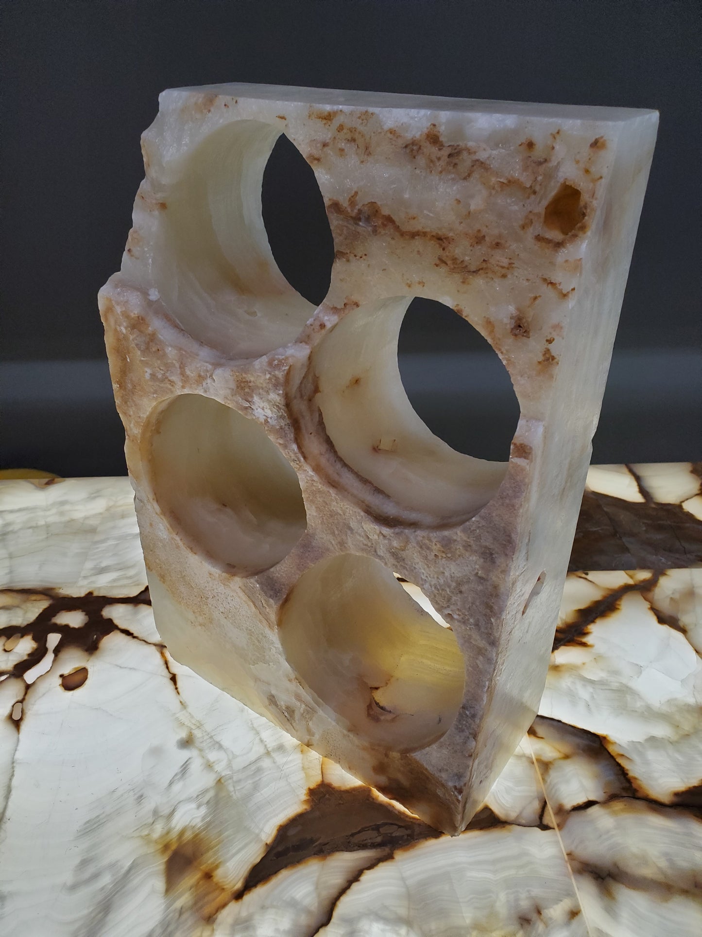 Beige & Orange Onyx Stone Wine Holder
