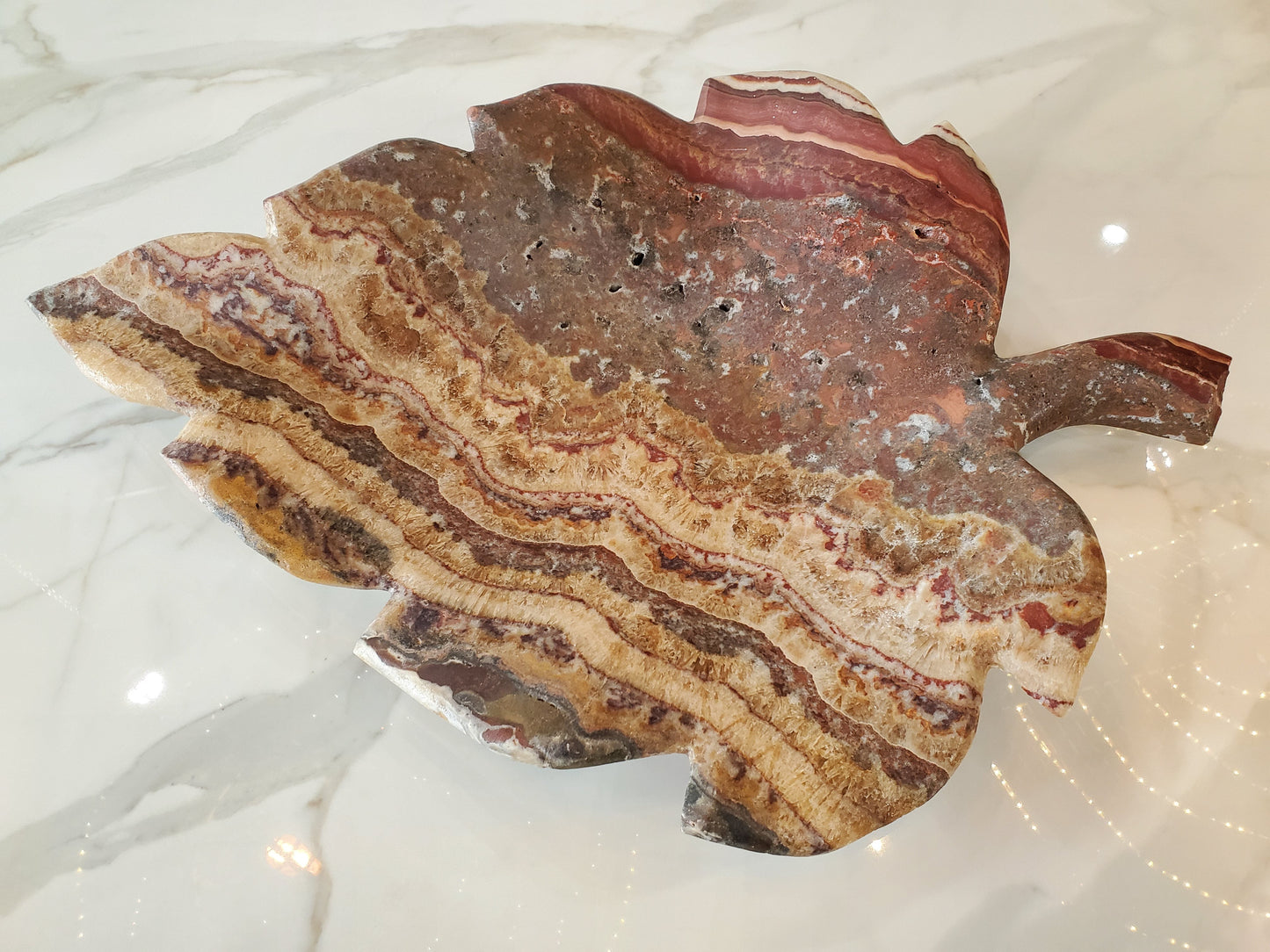 Beige & Red Oak Leaf Marble Centerpiece