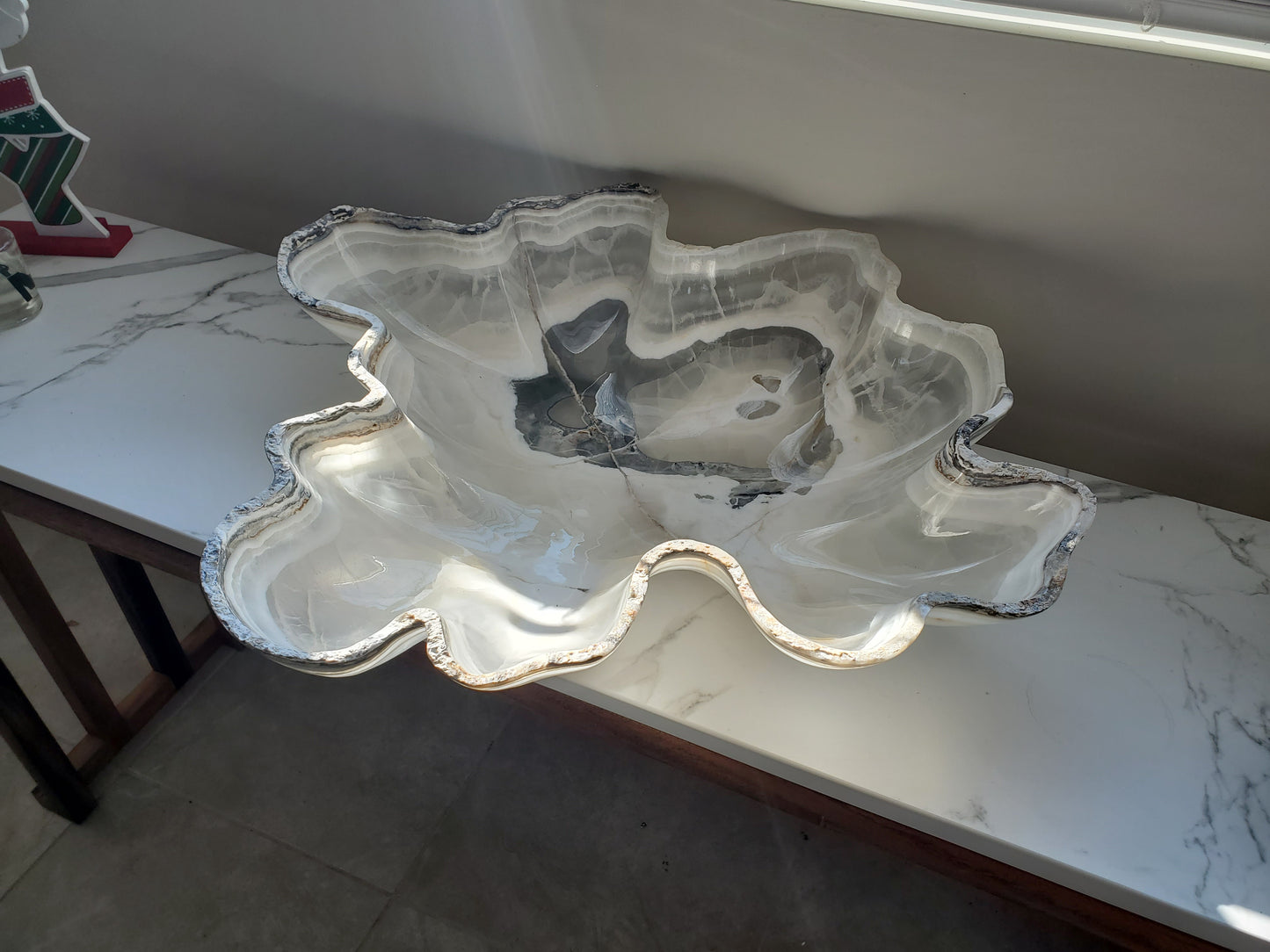 Black & White Onyx Centerpiece