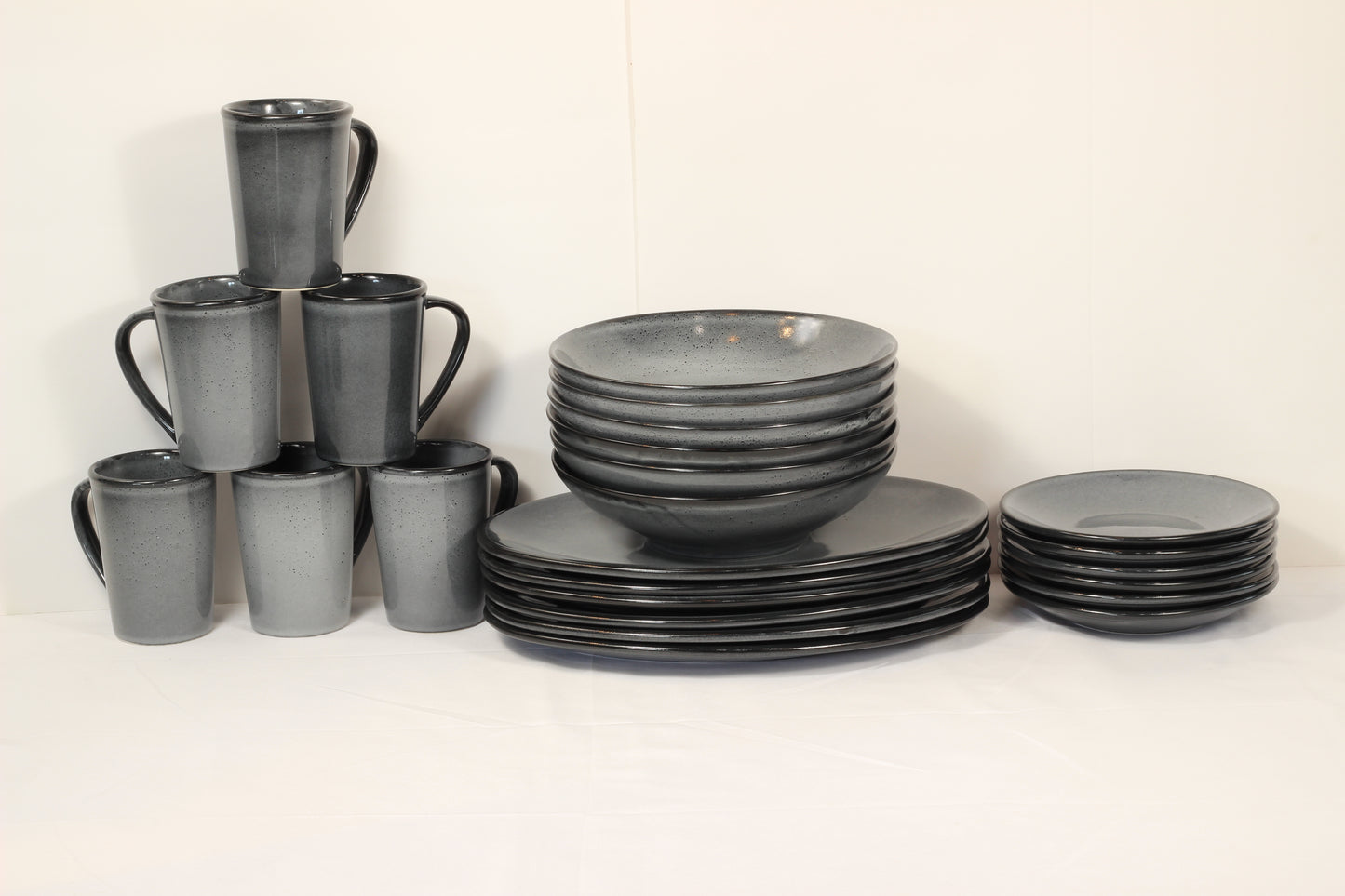 Anfora Denali Grey- 24 Piece Everyday Dining Set