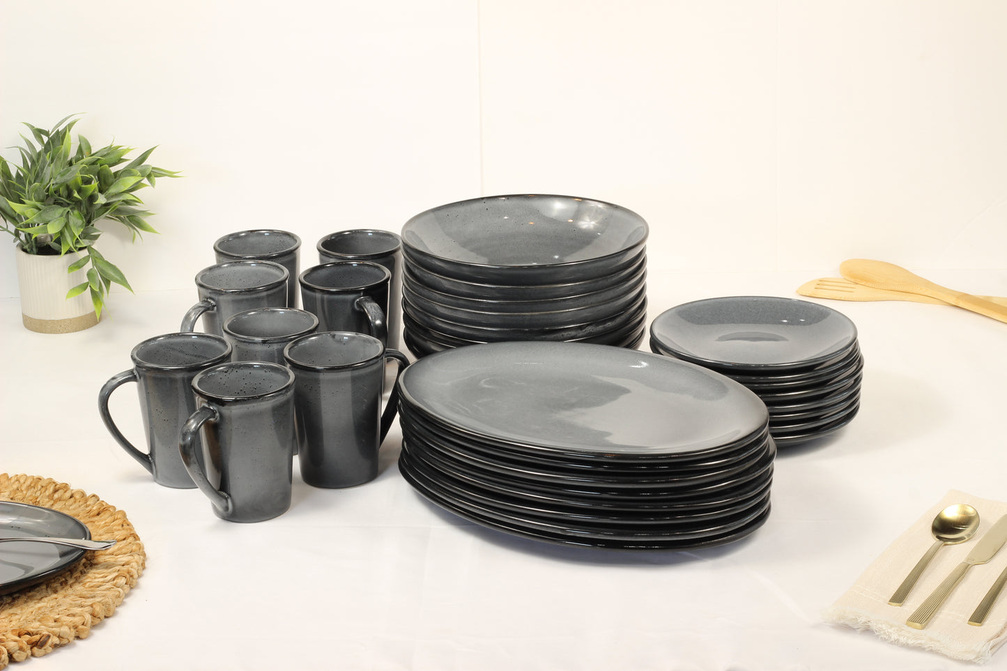 Anfora Denali Grey- 32 Piece Everyday Dining Set