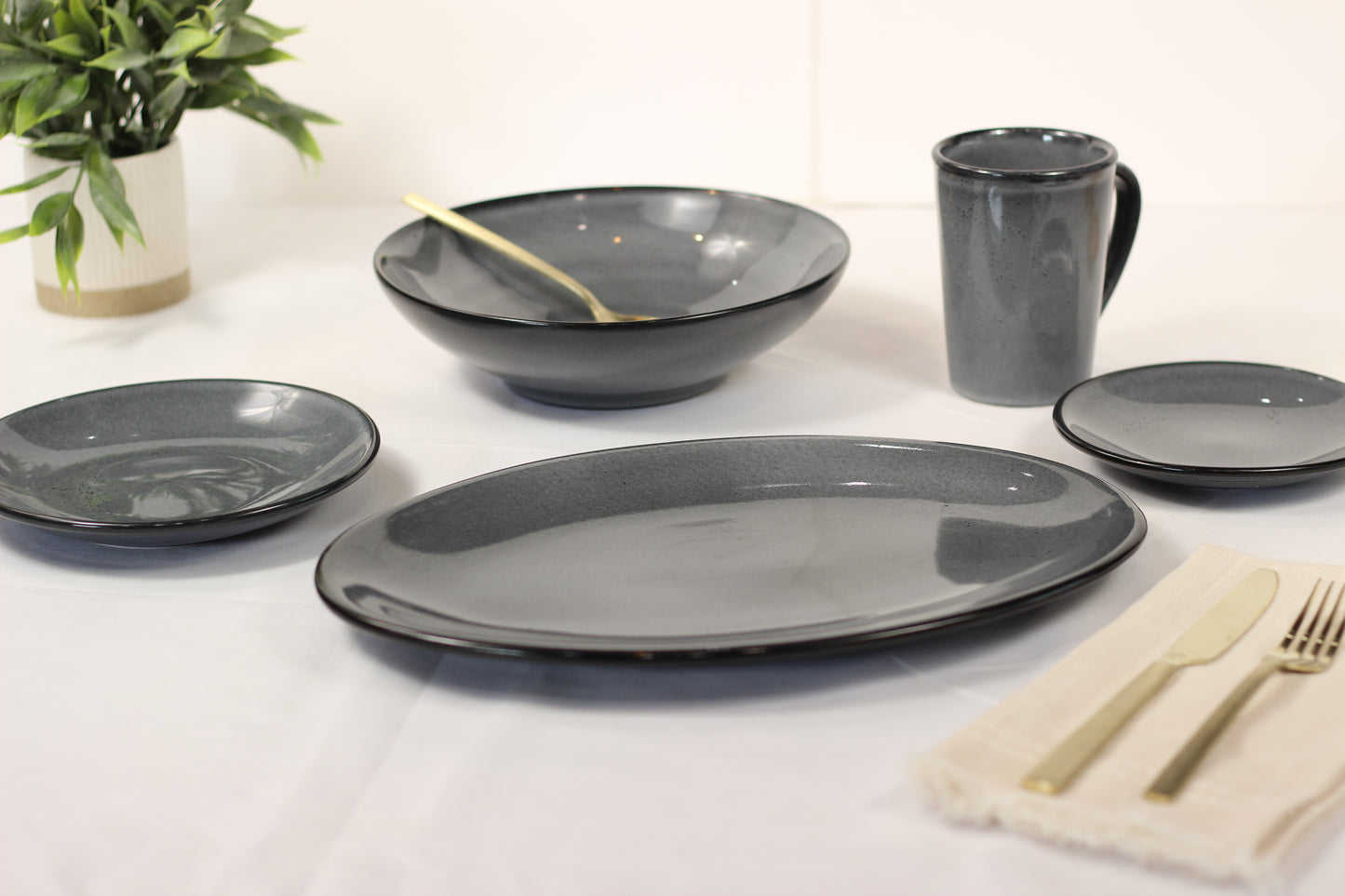 Anfora Denali Grey- 20 Piece Full Family Dinnerware Set