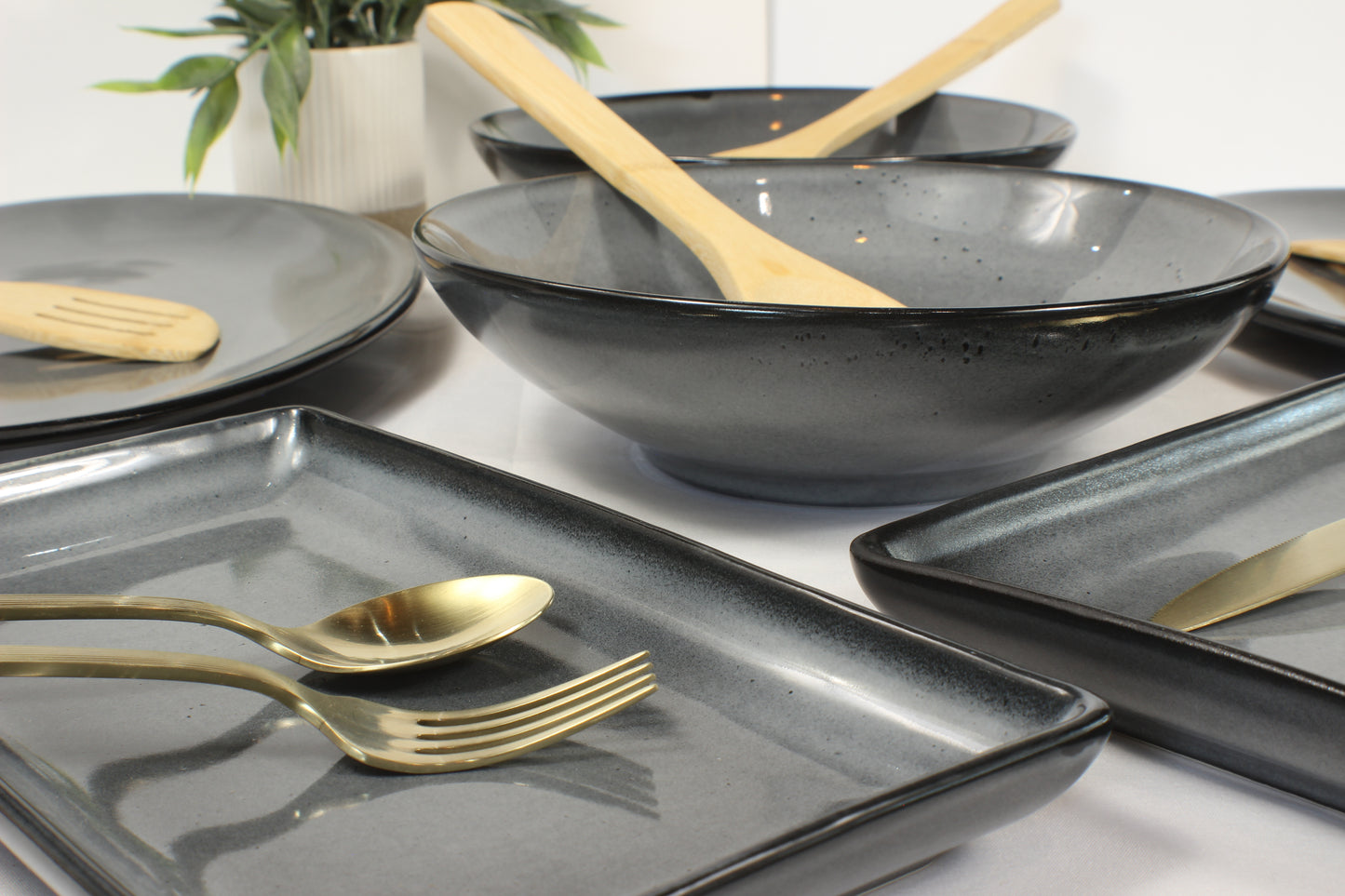 Anfora Denali Grey- The Entertainer's Set