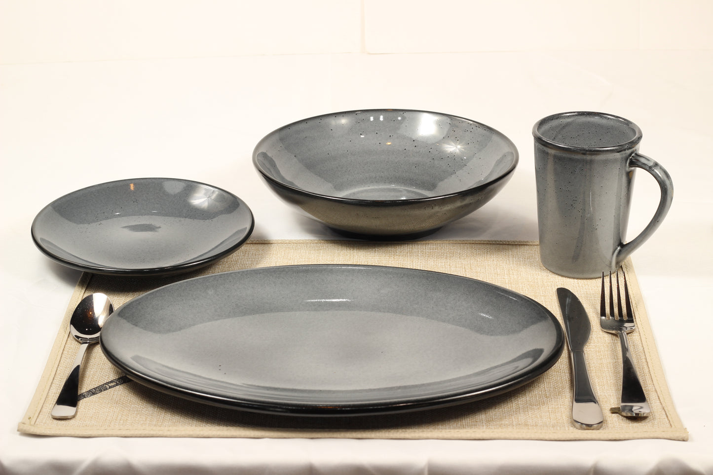 Anfora Denali Grey- 24 Piece Everyday Dining Set