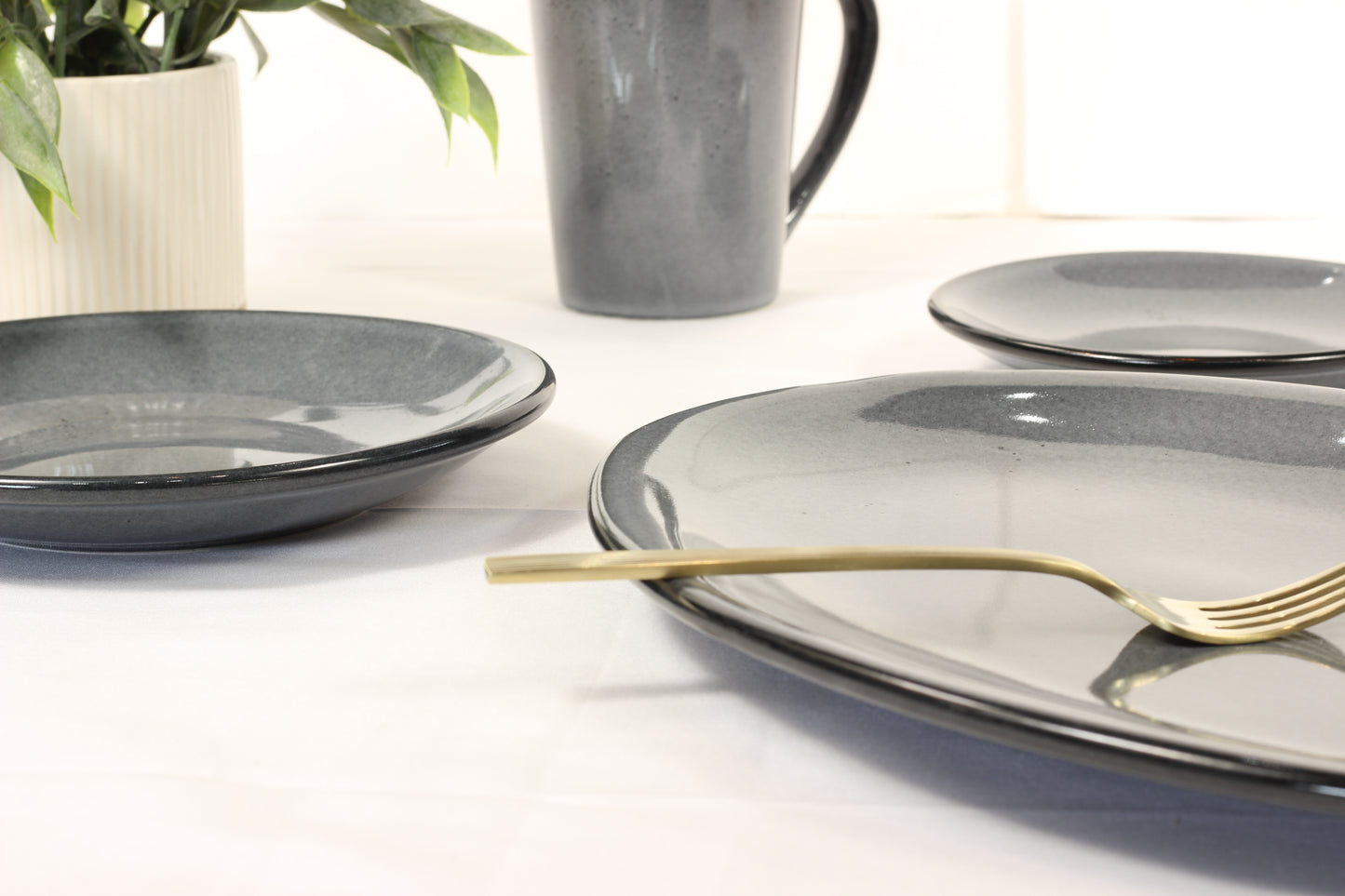 Anfora Denali Grey- 20 Piece Full Family Dinnerware Set