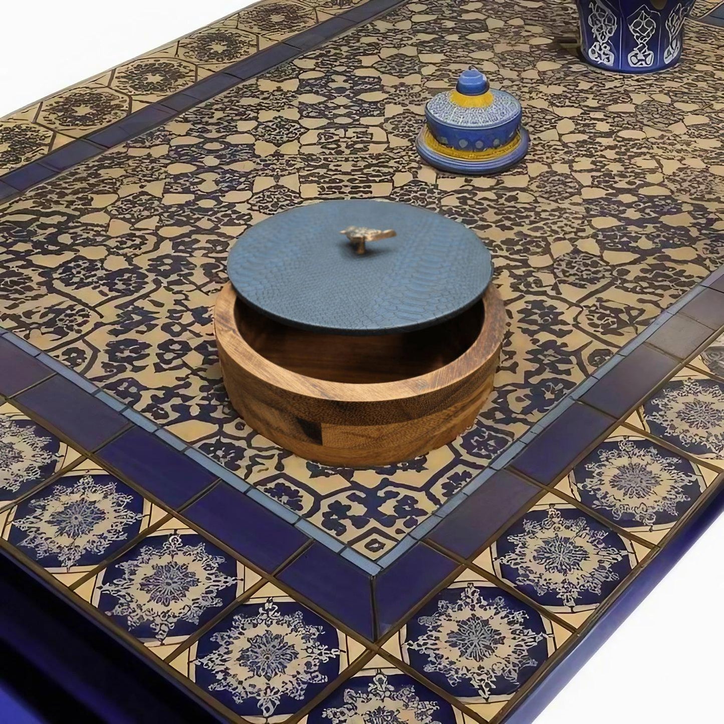 Blue Snakeskin & Bird Wooden Tortilla Holder