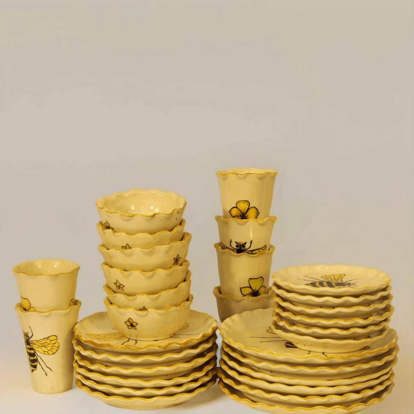 30pc Bumblebee & Flowers Handmade Ceramic Dinnerware Set (For 6 People)