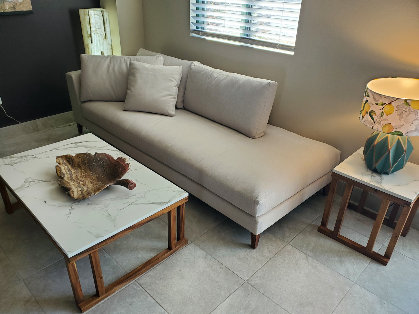 Beige & Red Oak Leaf Marble Centerpiece