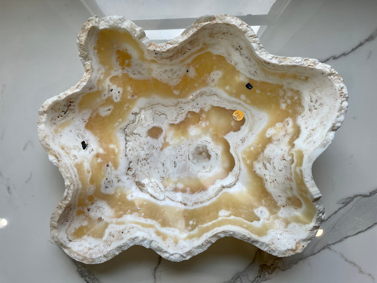 Beige Large Onyx Centerpiece