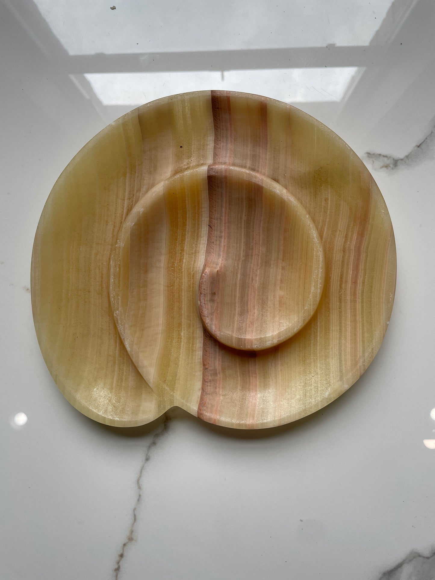 Beige Spiral Decorative Onyx Tray