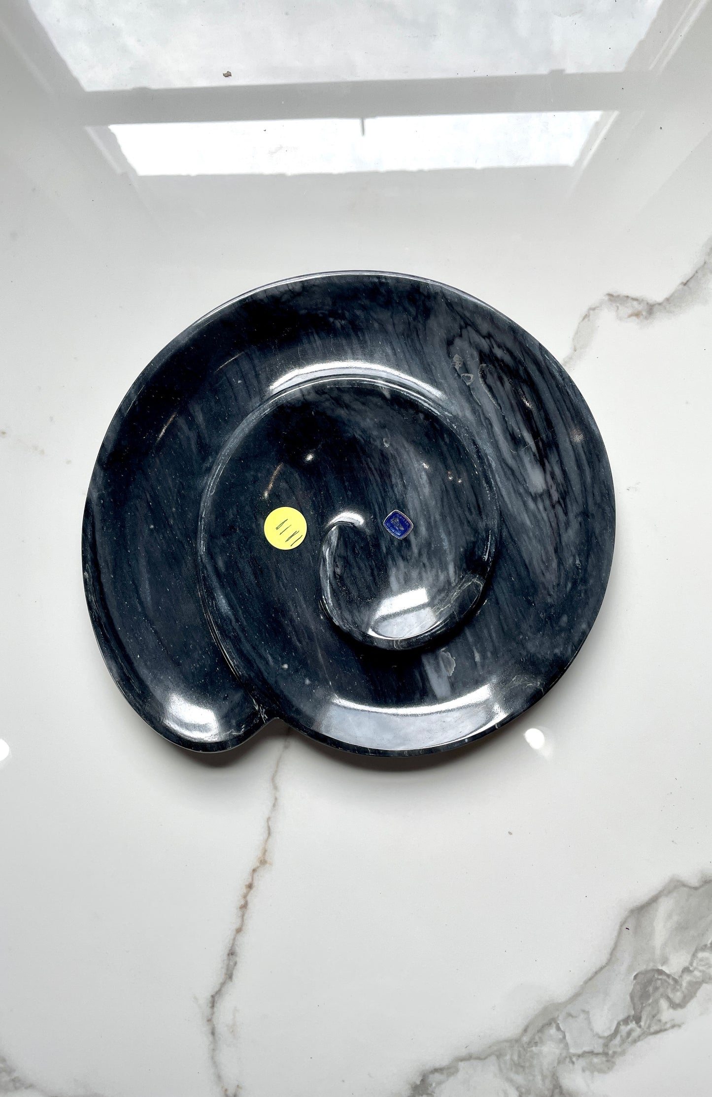 Black Spiral Decorative Onyx Tray