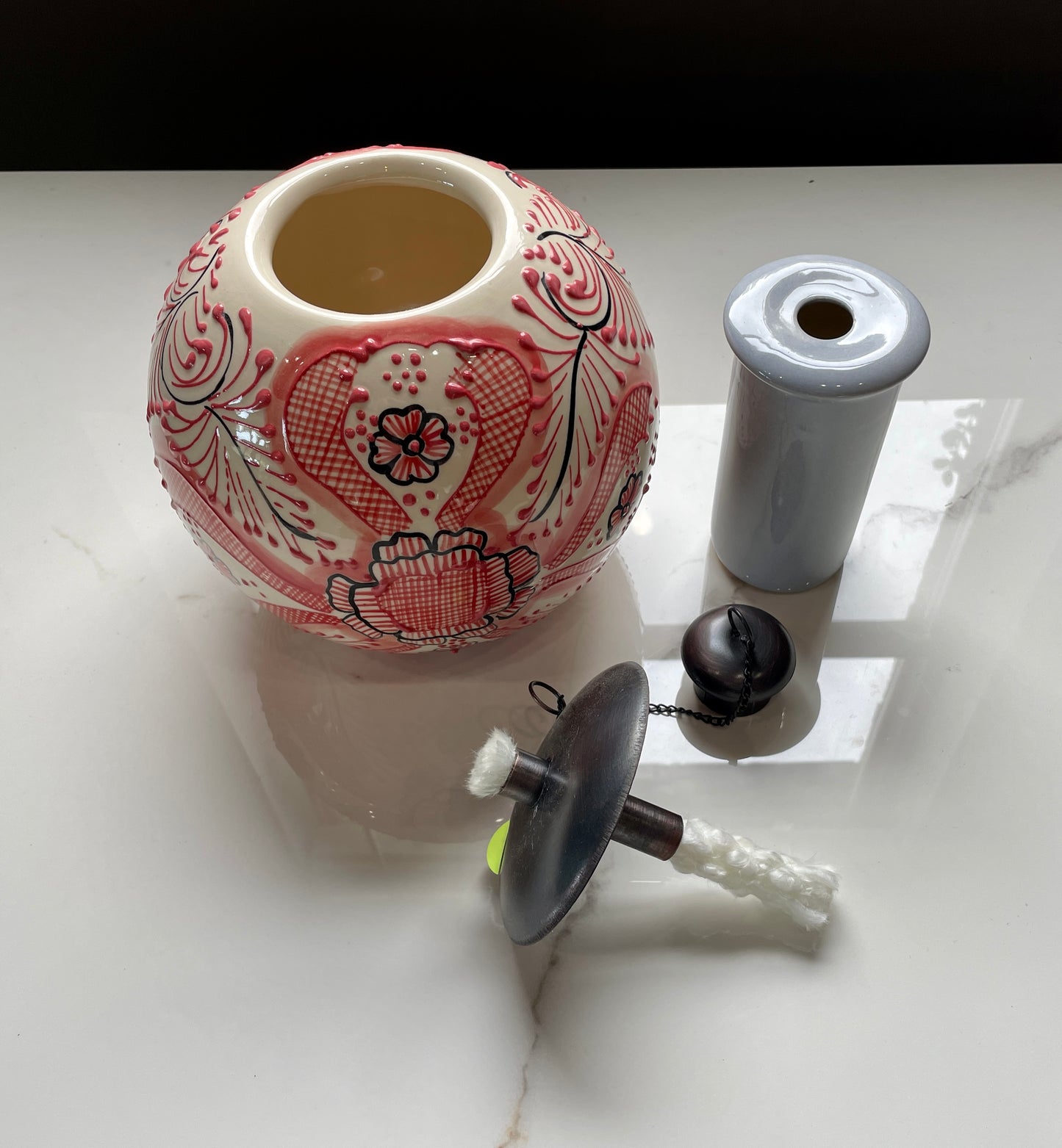 Red Flower Patterned Citronella Ceramic Sphere