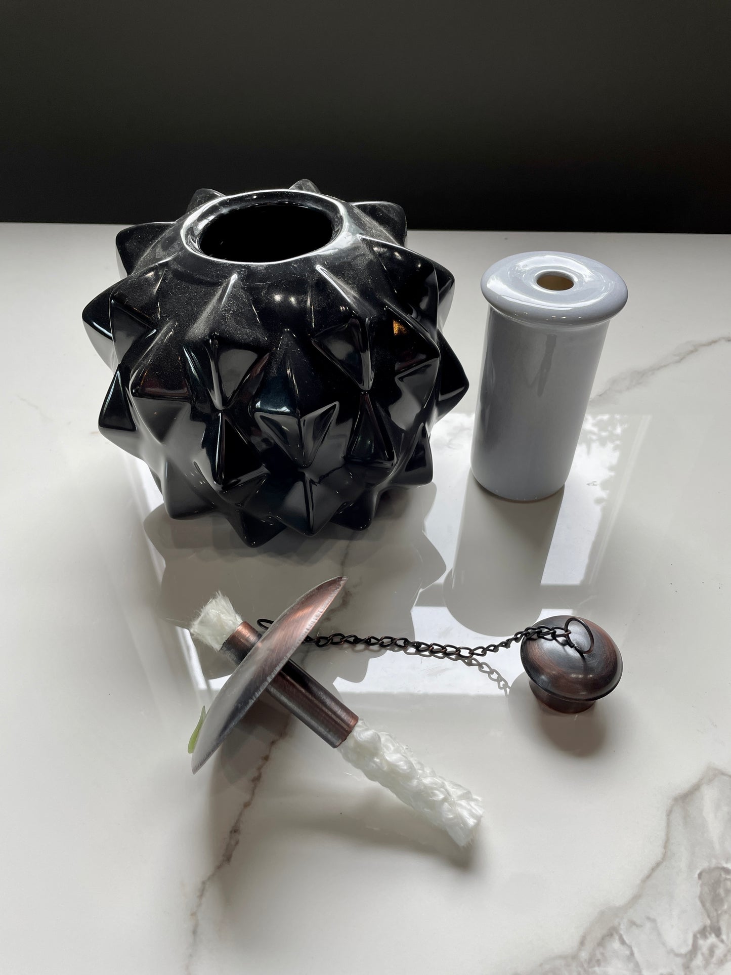 Black Spikes Patterned Citronella Ceramic Sphere