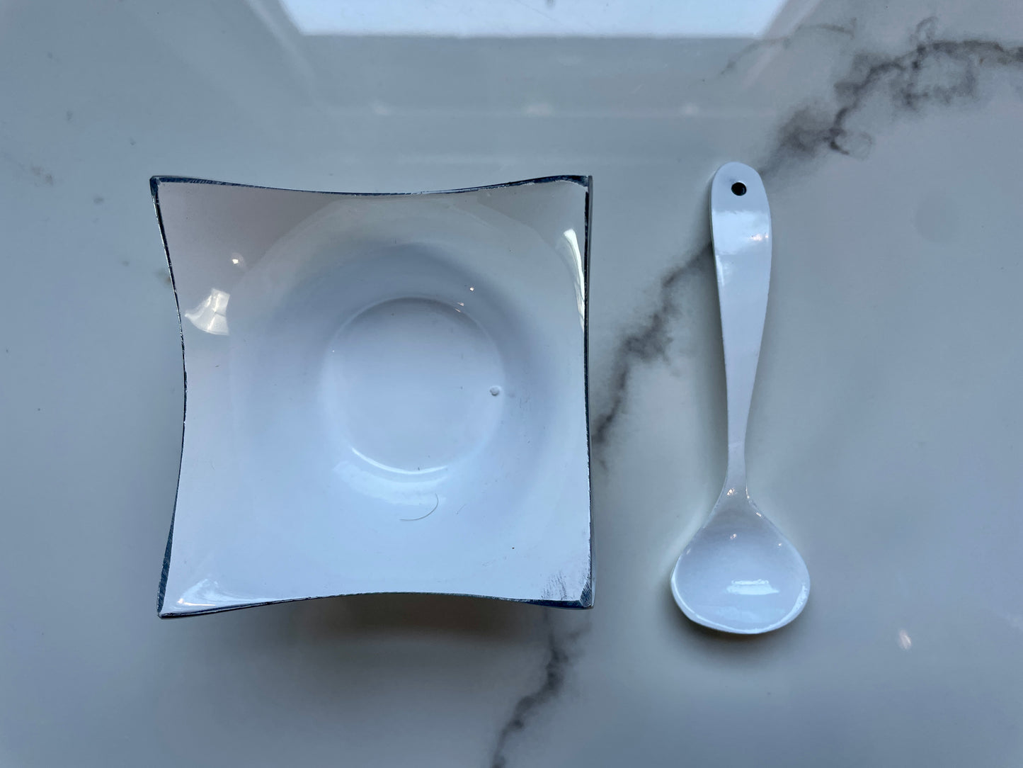 White Medium 6pc Tray and Assorted Pewter Set