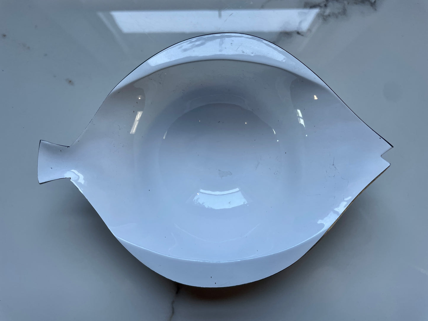 White Medium 3pc Fish Pewter Tray Set