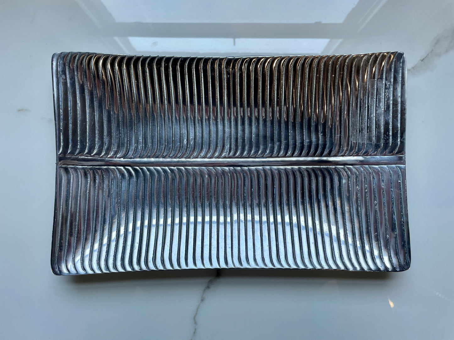 Silver Medium 2pc Rectangle Flora Pewter Tray Set
