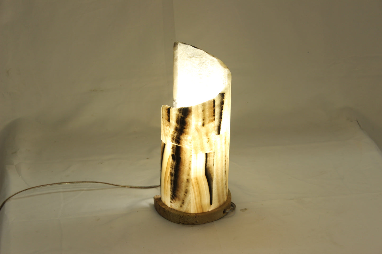 Small Beige Onyx Vortex Lamp