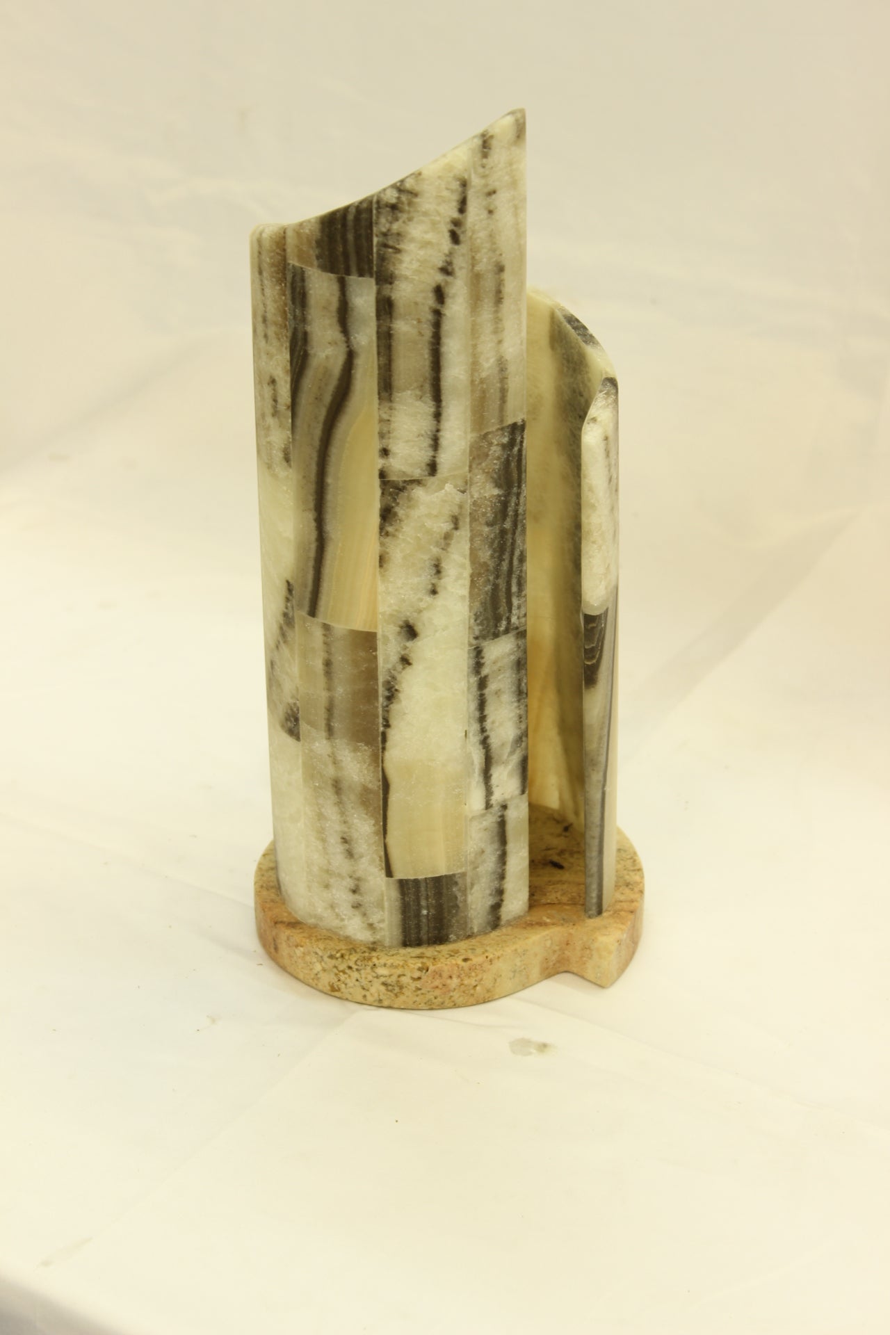 Small Beige Onyx Vortex Lamp