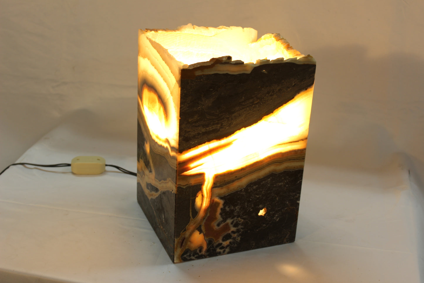 Eye of Providence Green & Black Onyx Lamp