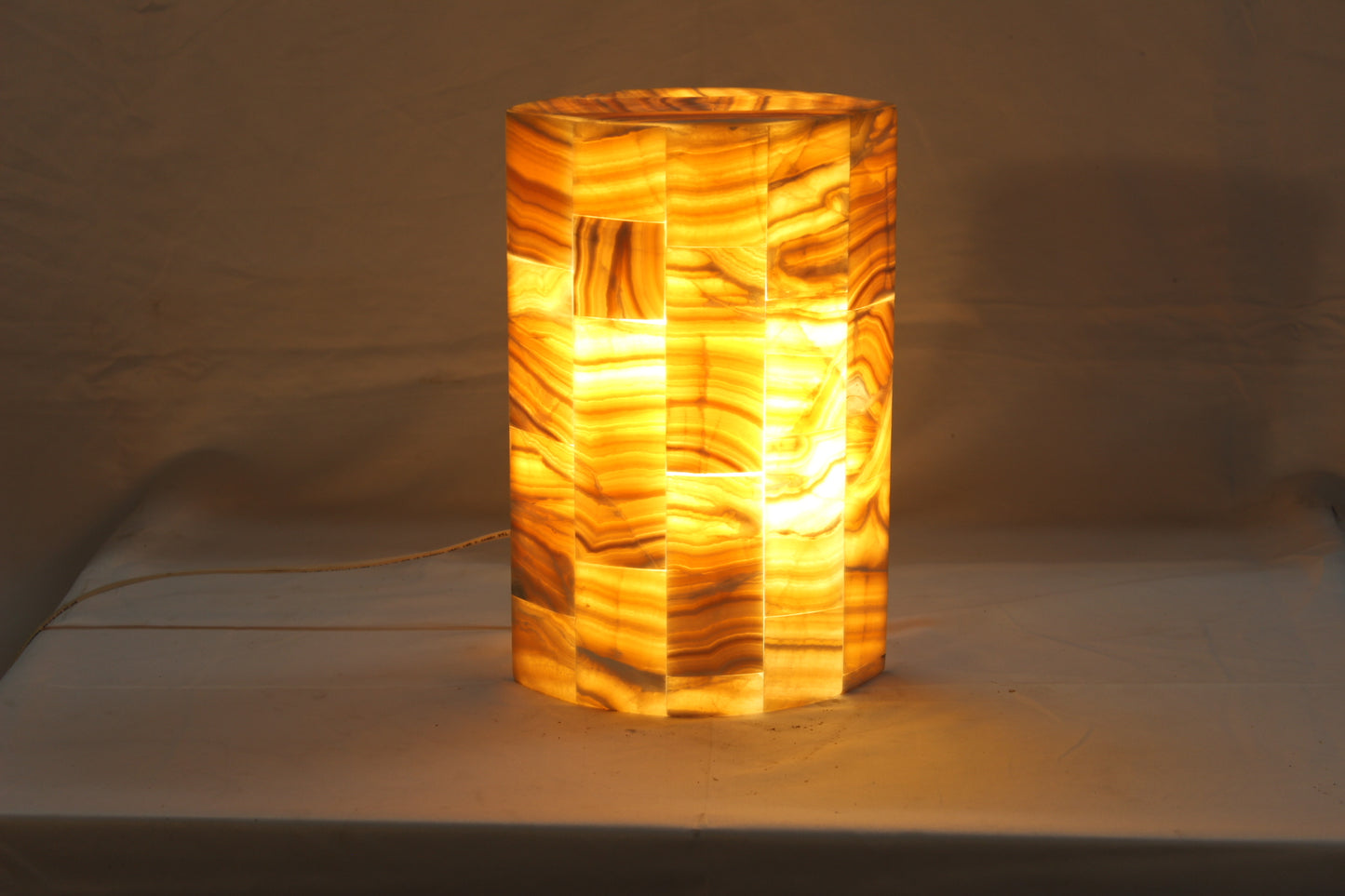 Beige Ellipsoid Onyx Lamp