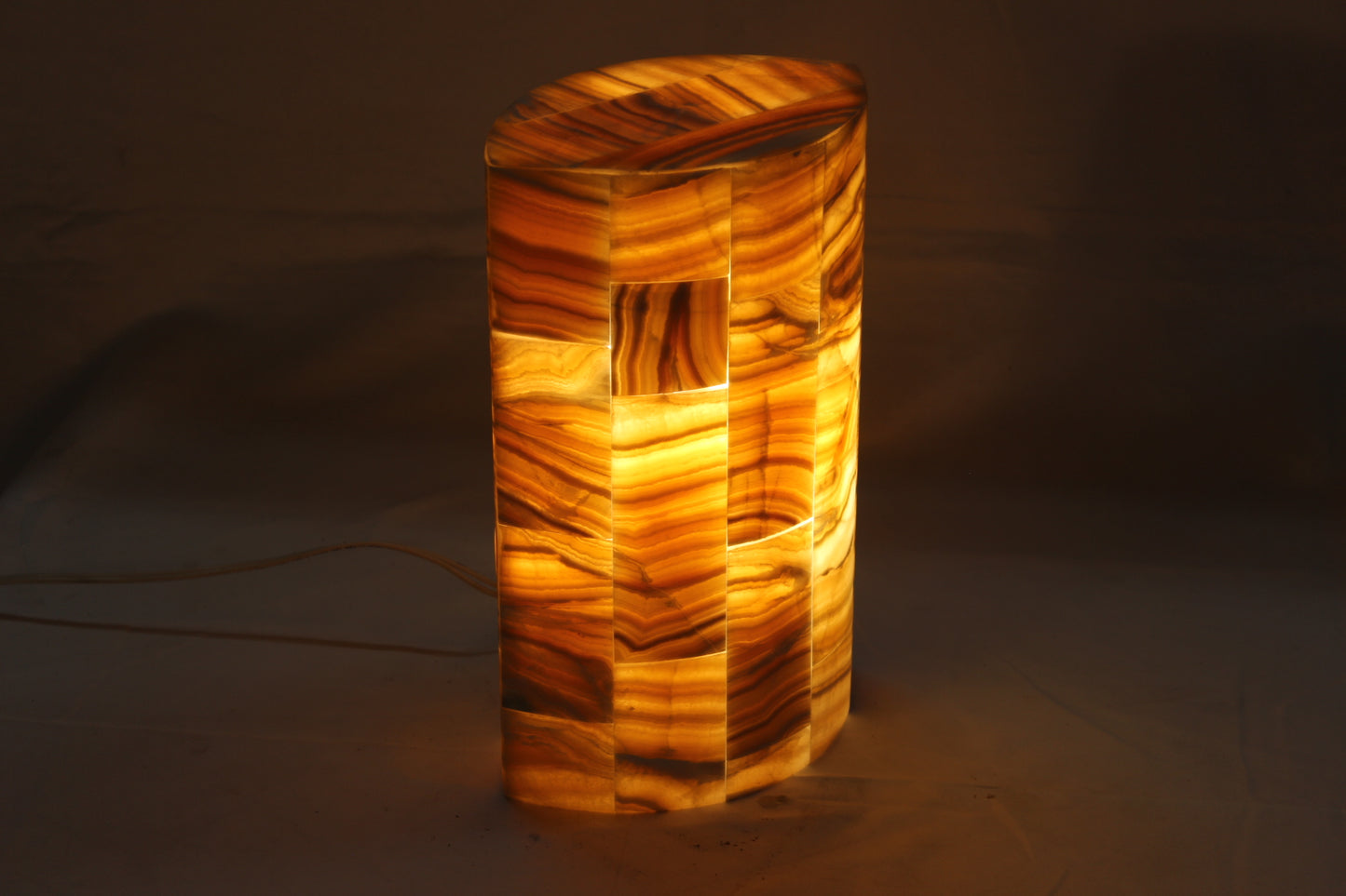 Beige Ellipsoid Onyx Lamp