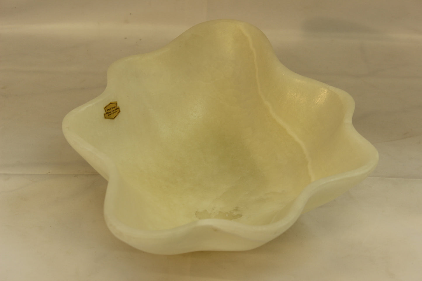 White Pearl Onyx Centerpiece