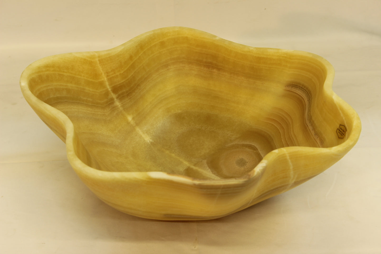 Blonde Camel Onyx Centerpiece