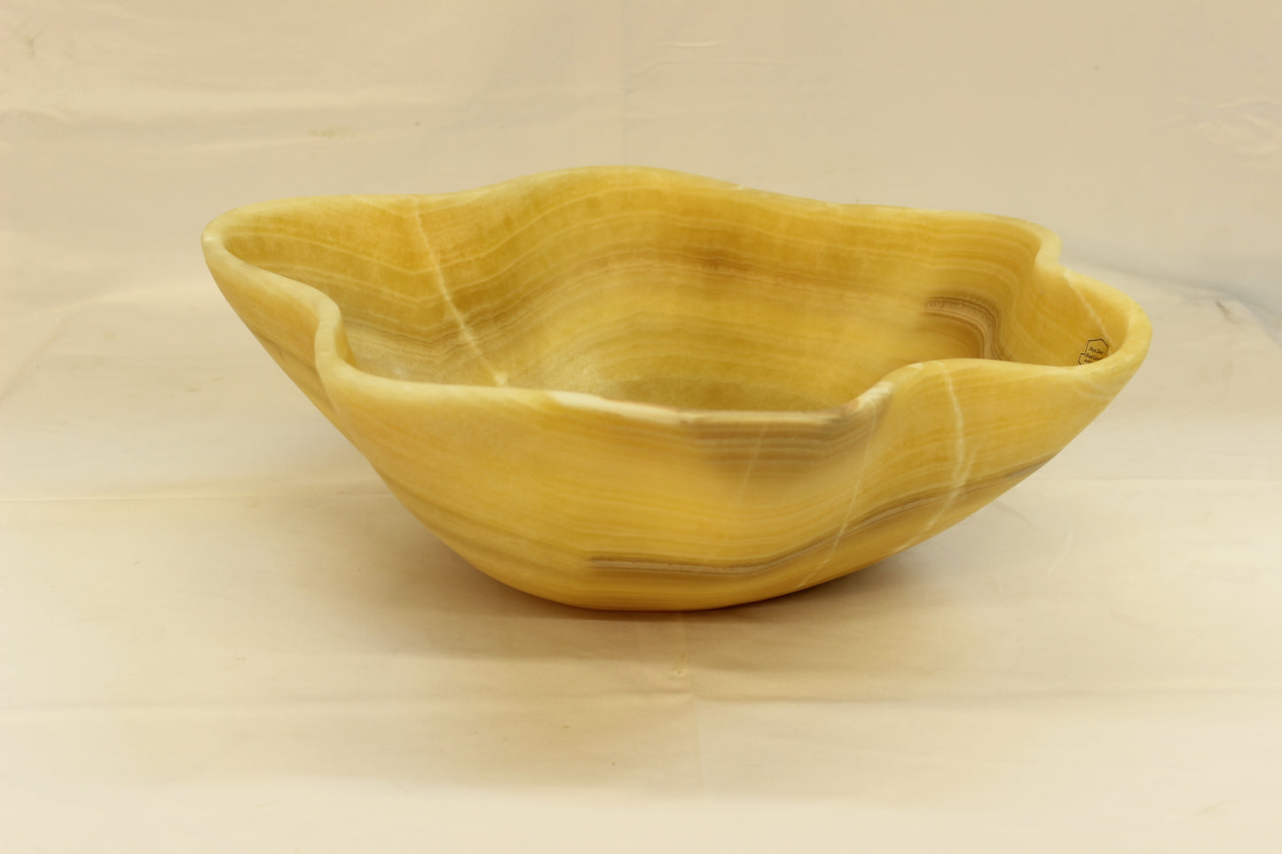 Blonde Camel Onyx Centerpiece