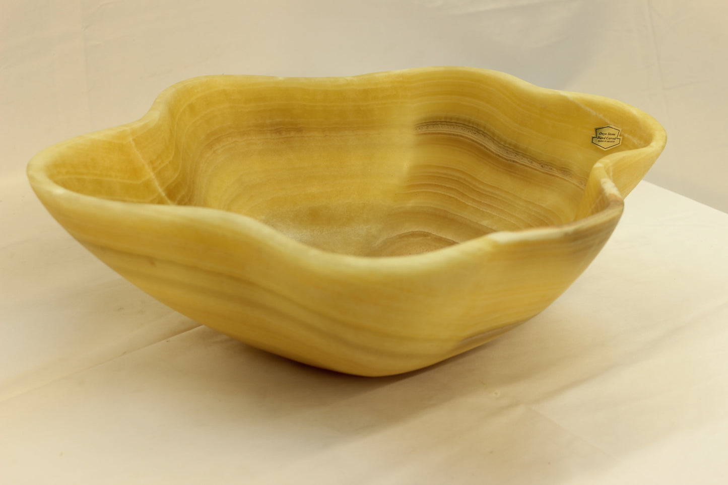 Blonde Camel Onyx Centerpiece