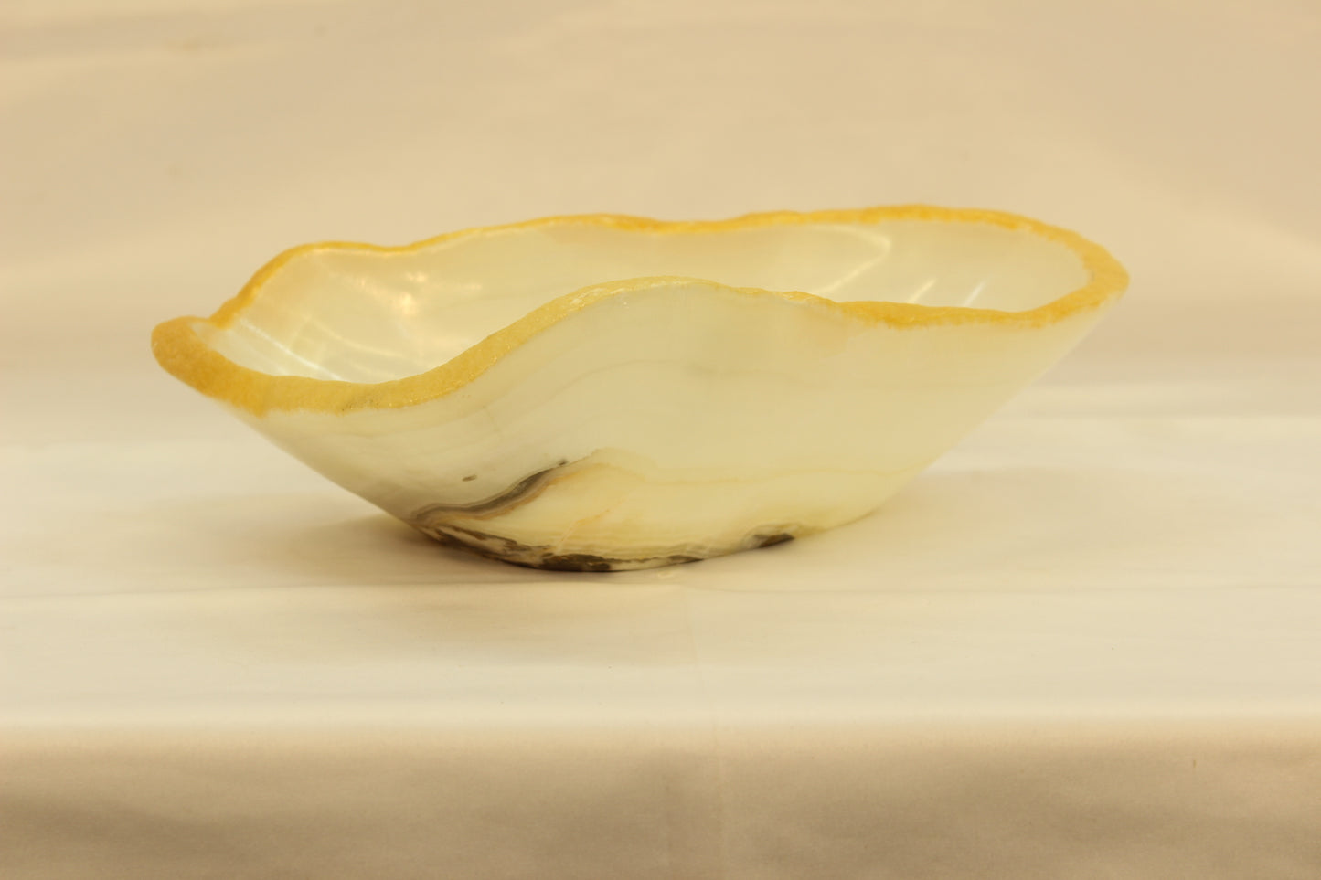 Yellow Canyon Small Onyx Centerpiece