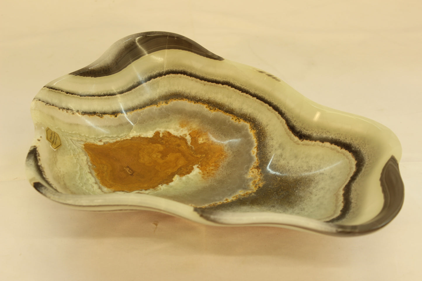 Beige Crater Onyx Centerpiece