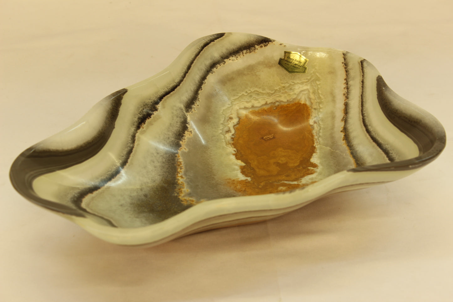 Beige Crater Onyx Centerpiece