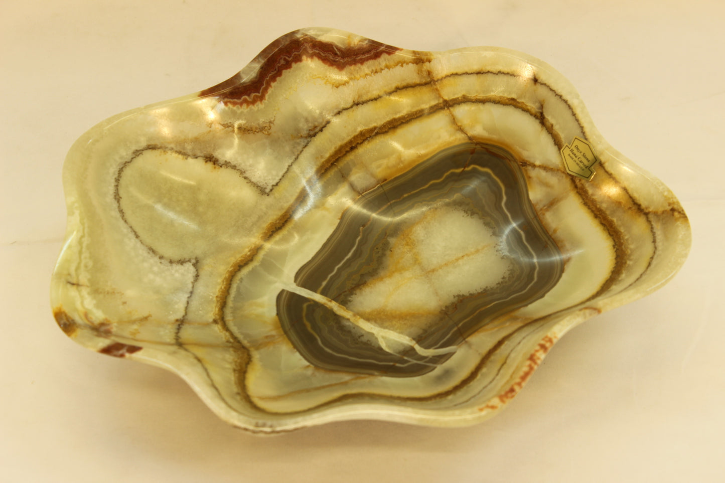 Beige Cosmo Onyx Centerpiece