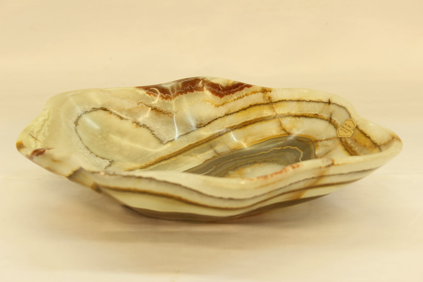 Beige Cosmo Onyx Centerpiece