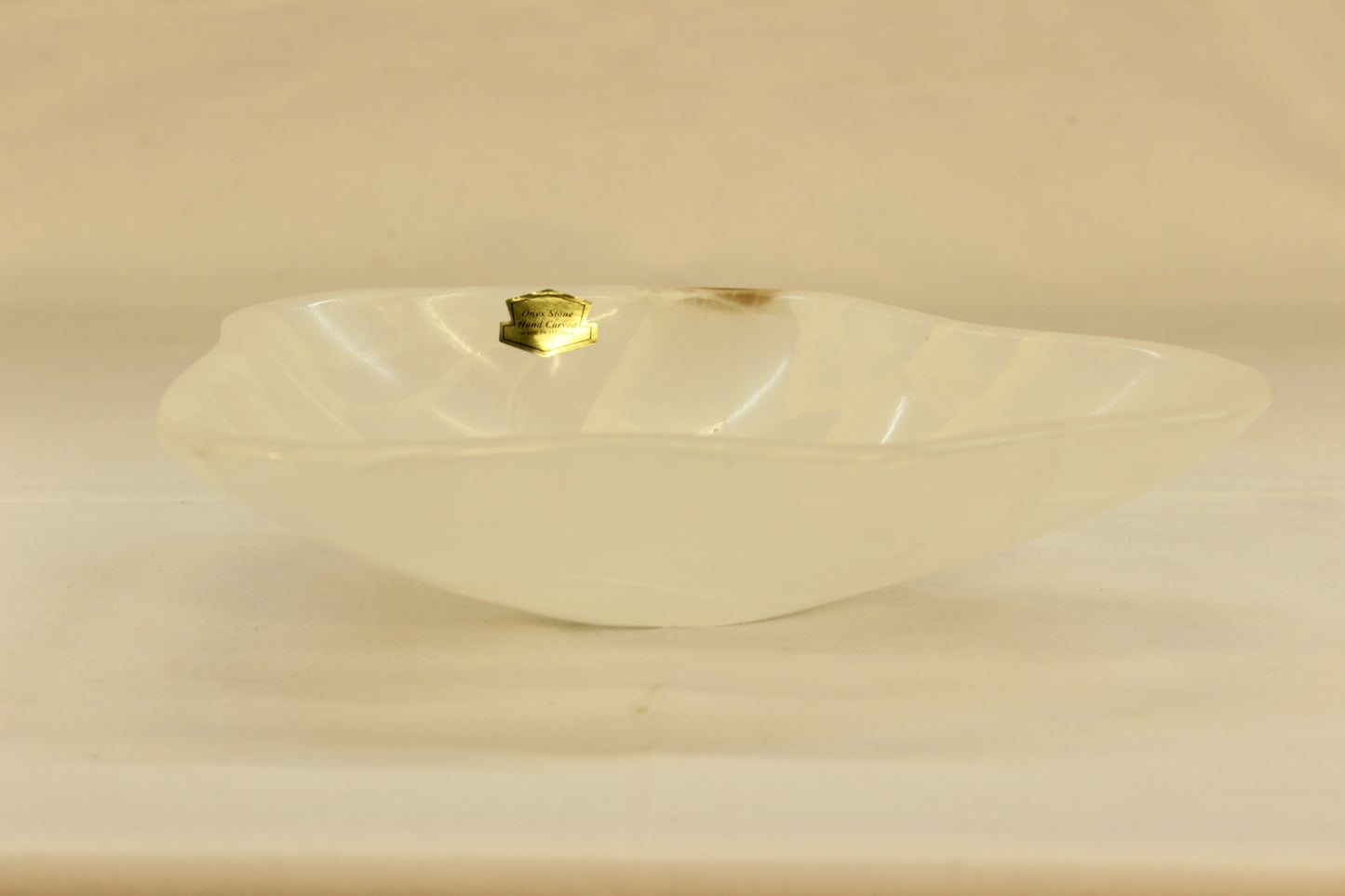 White Cumulus Onyx Small Centerpiece