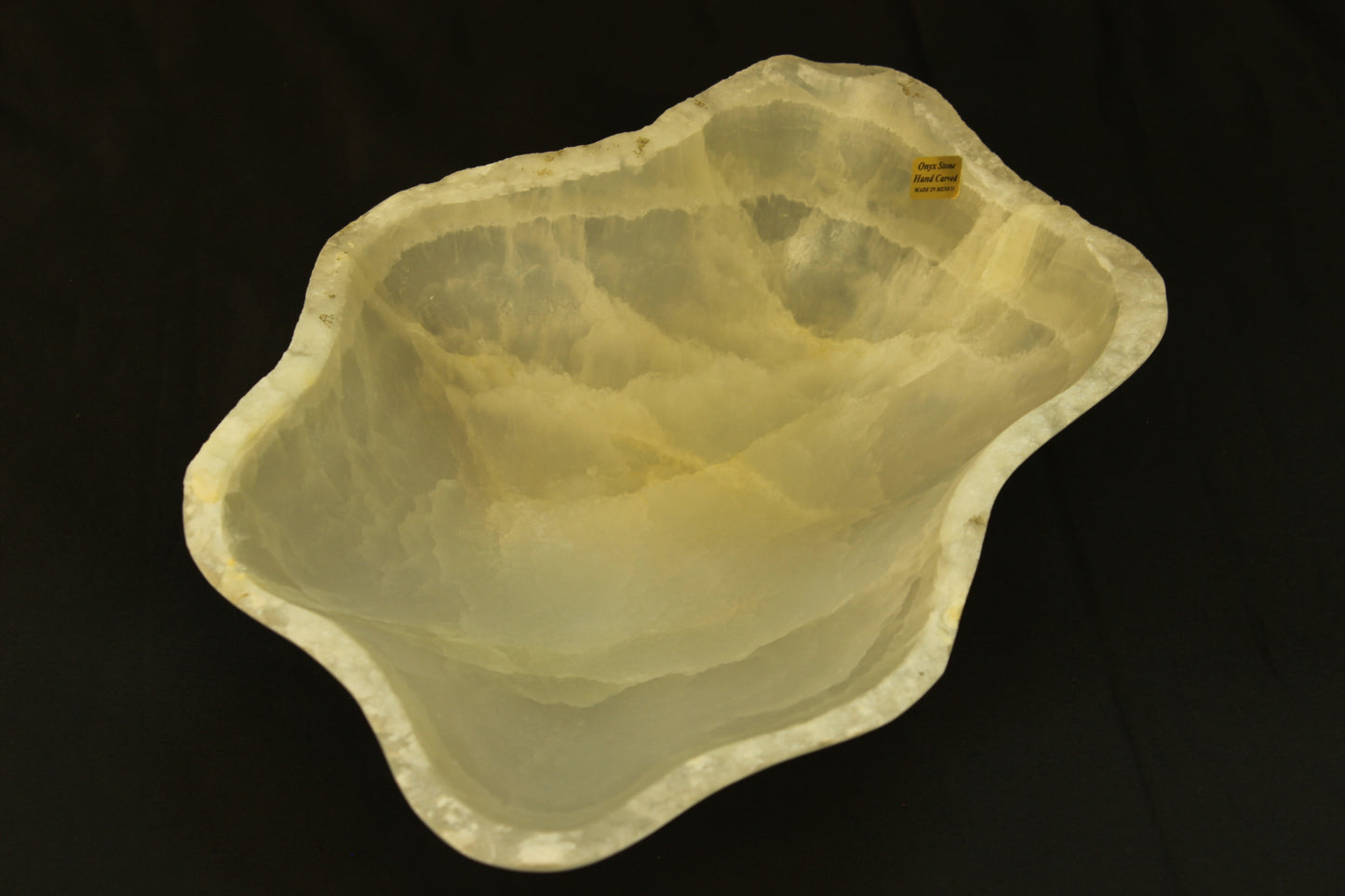 White Sky Onyx Centerpiece