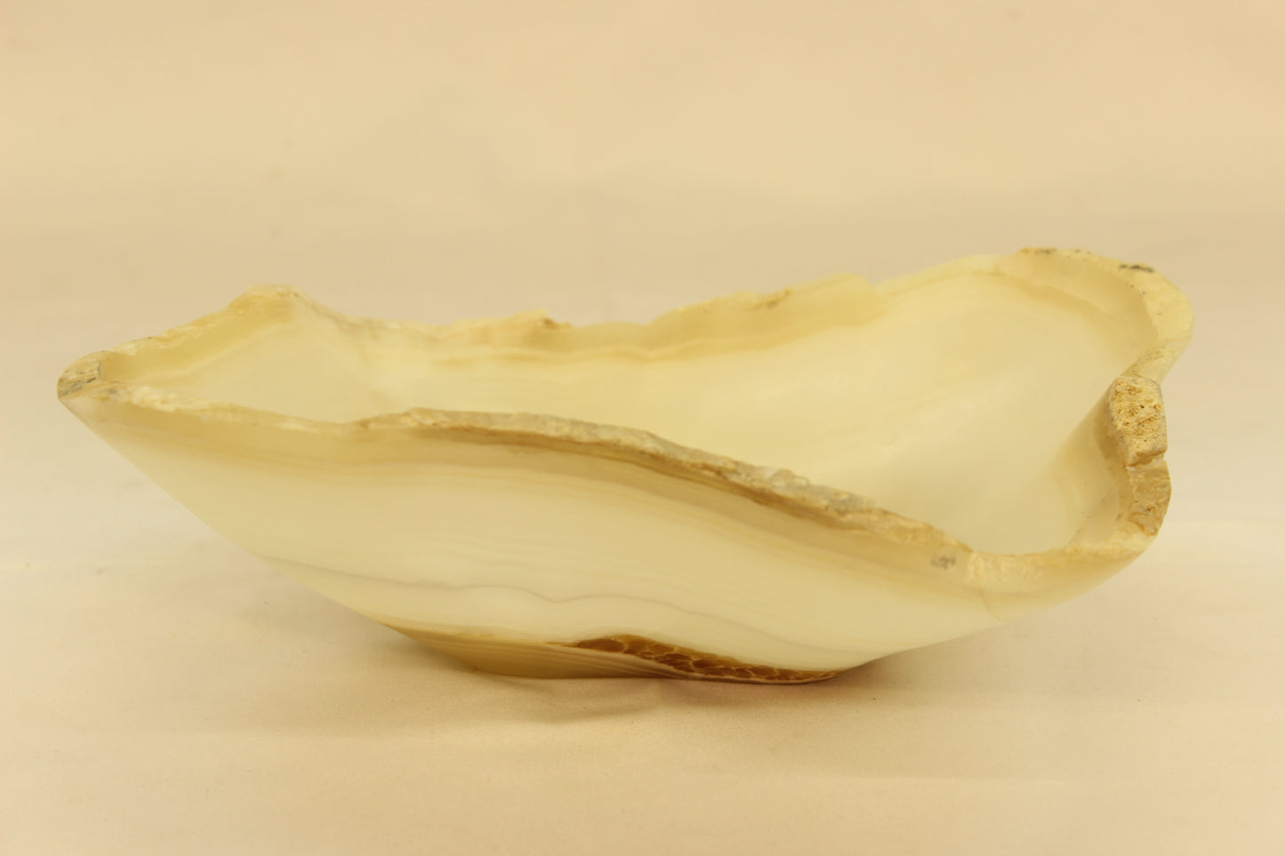 White Onyx Small Centerpiece