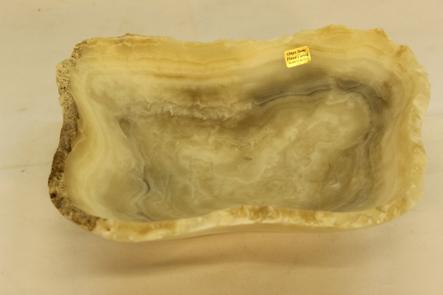 White Small Onyx Centerpiece