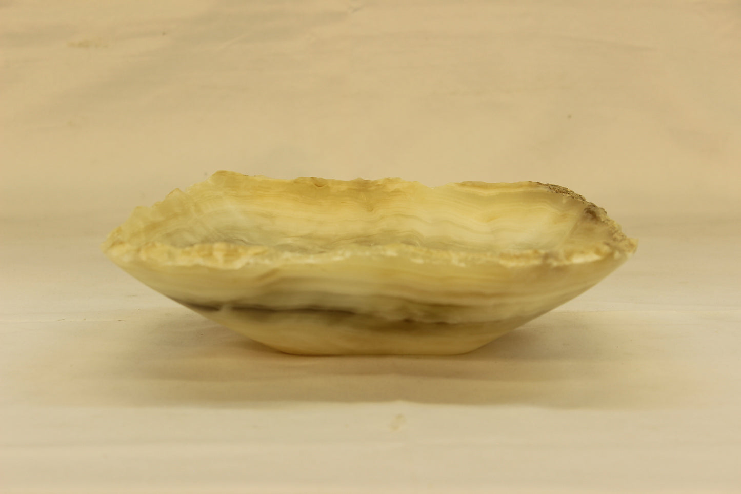 White Small Onyx Centerpiece