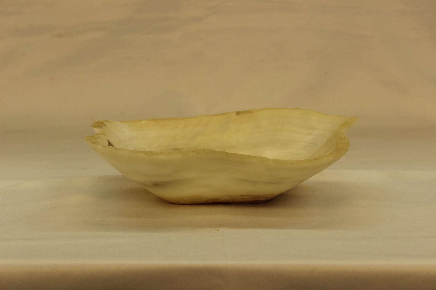 Beige Small Onyx Centerpiece