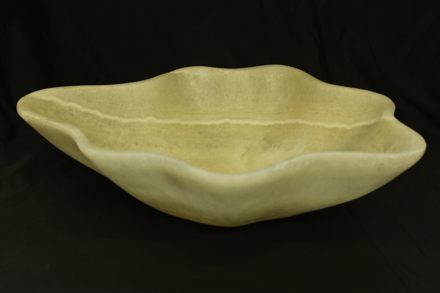 White Pearl Onyx Centerpiece