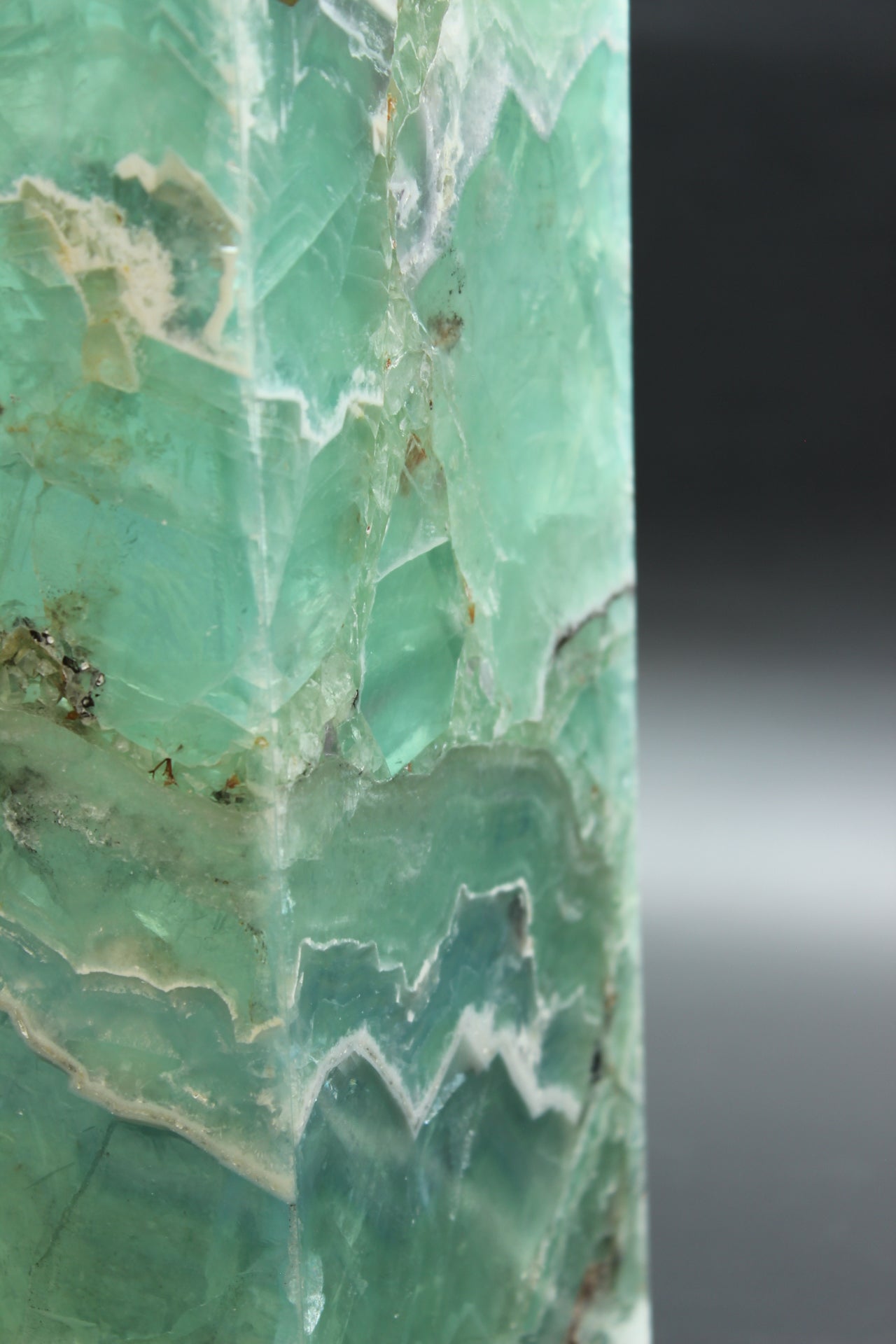 Jade Nebula Fluorite Lamp