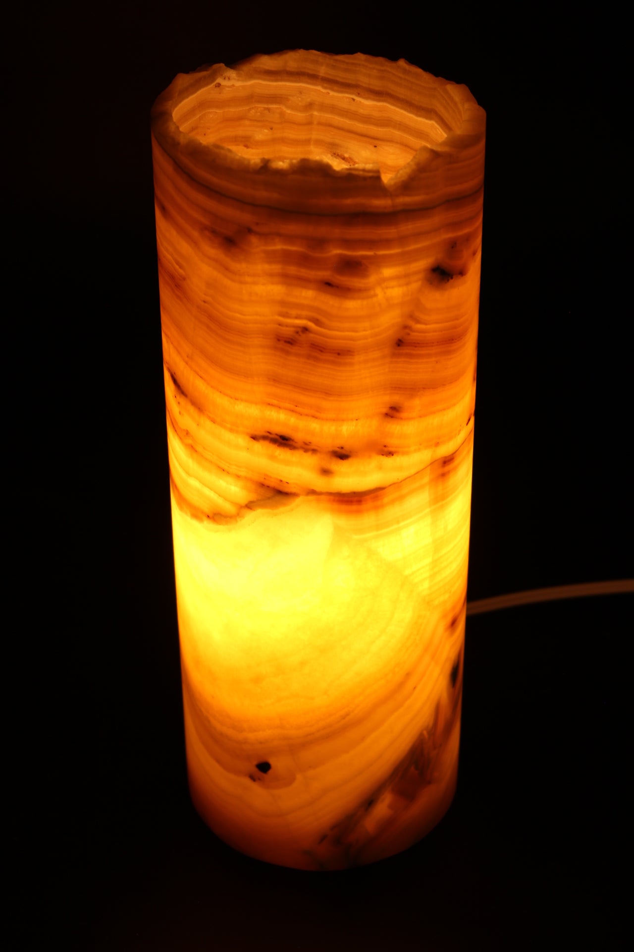 Heat Wave Onyx Lamp