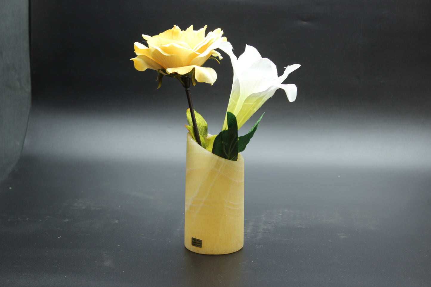 Honey Onyx Vase