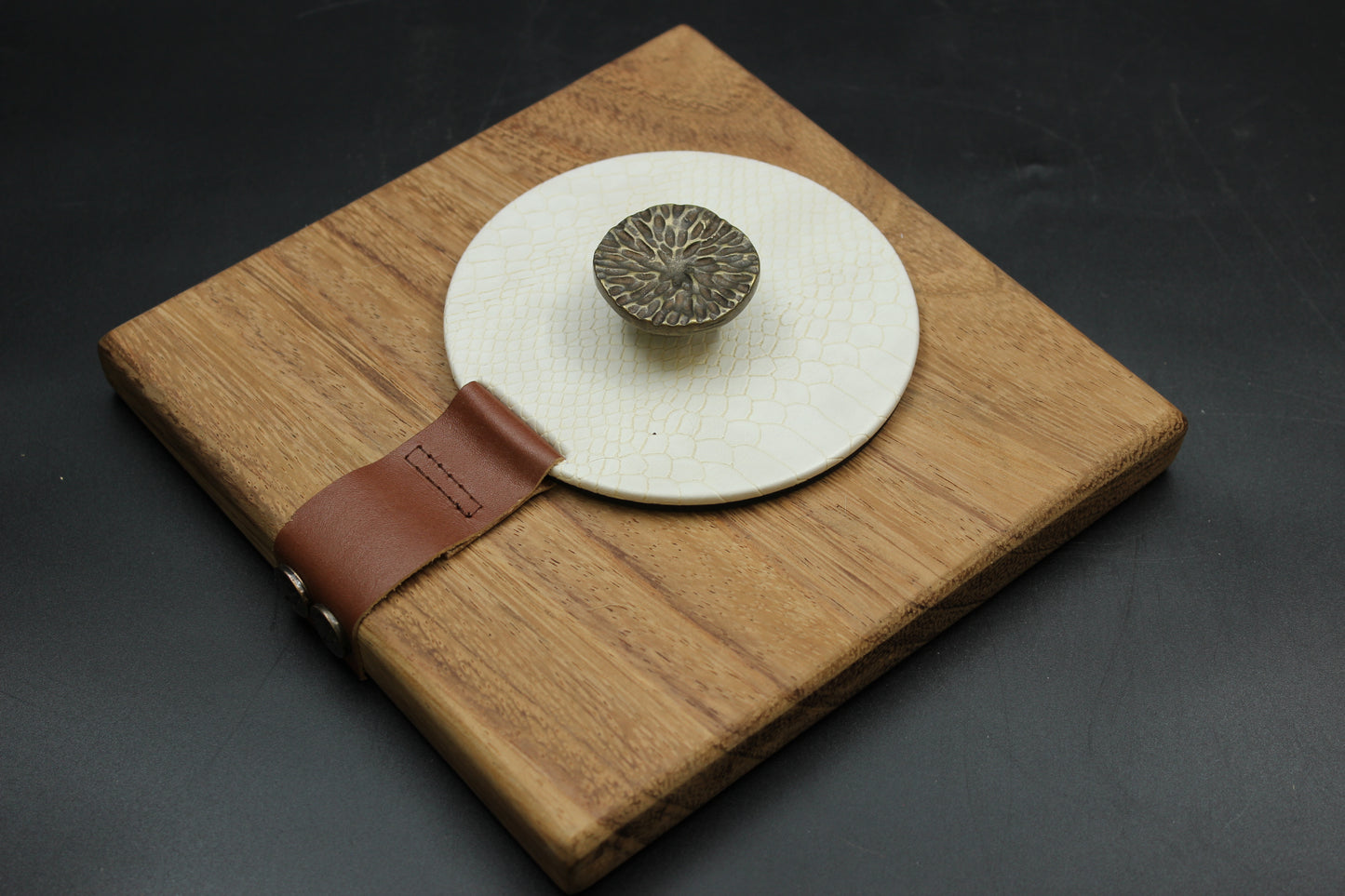 Cream Seaweed Wood Napkin Holder