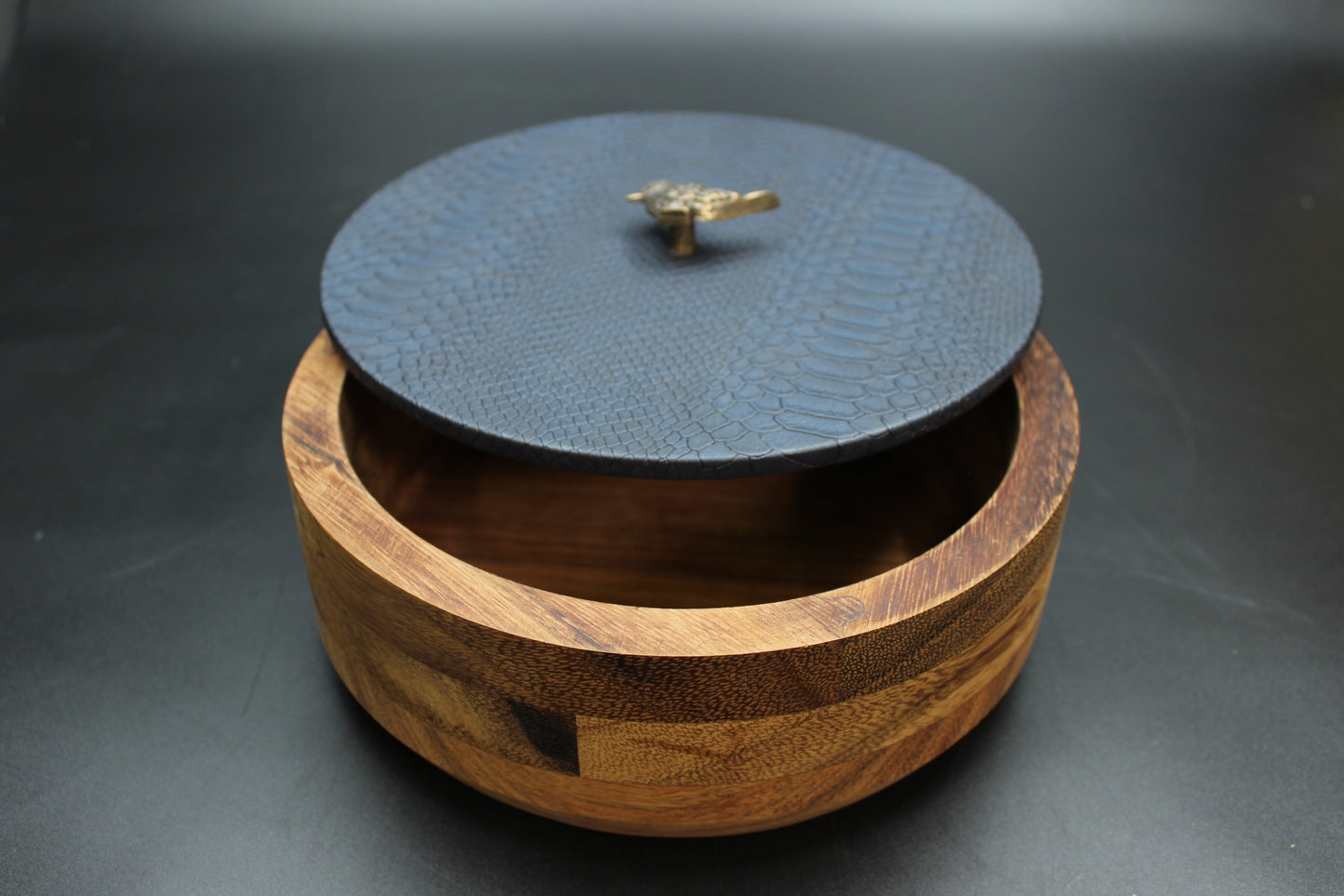 Blue Snakeskin & Bird Wooden Tortilla Holder