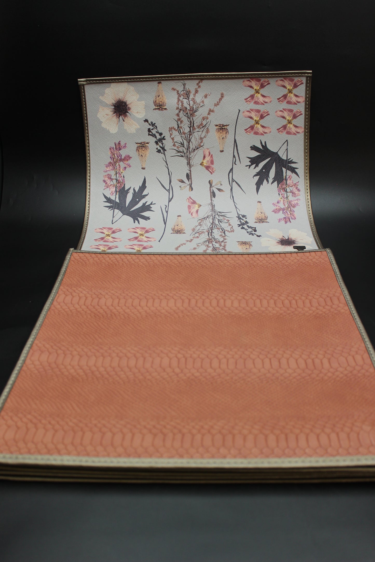 Kyoto Snakeskin Placemat Set (Set of 6)