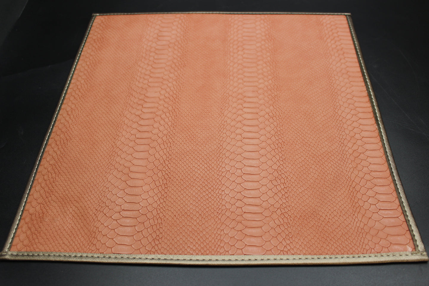 Kyoto Snakeskin Placemat Set (Set of 6)